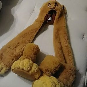 Lion king winter outfit